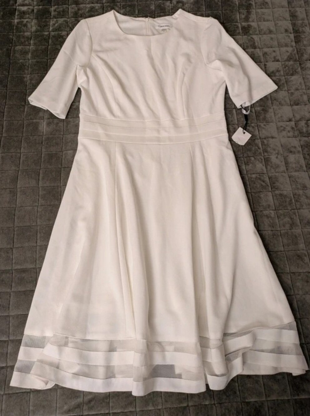 Calvin Klein Size 8 White Dress